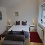 Luxury Hampstead Mews House, Close To City Centre