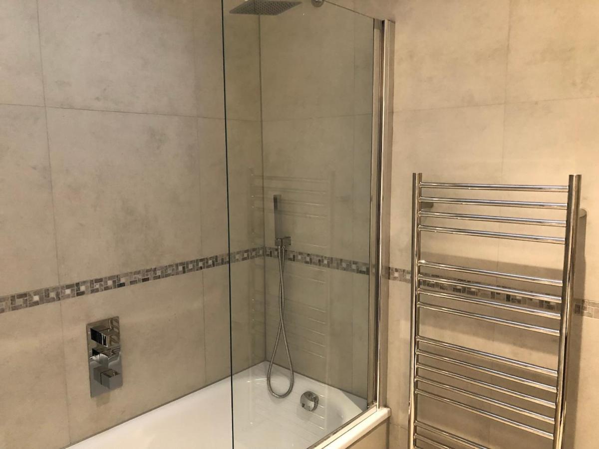 Luxury Hampstead Mews House, Close To Centre * Londra